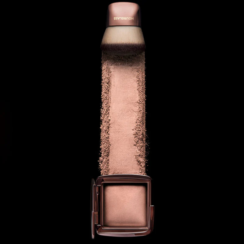 Ambient™ Lighting Finishing Powder