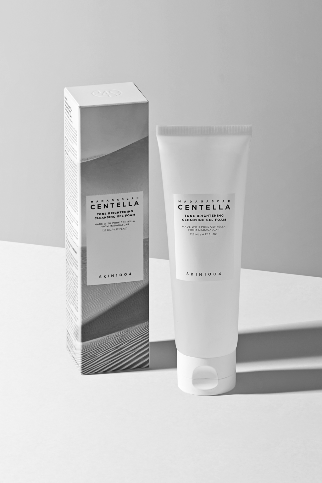 Tone Brightening Cleansing Gel Foam