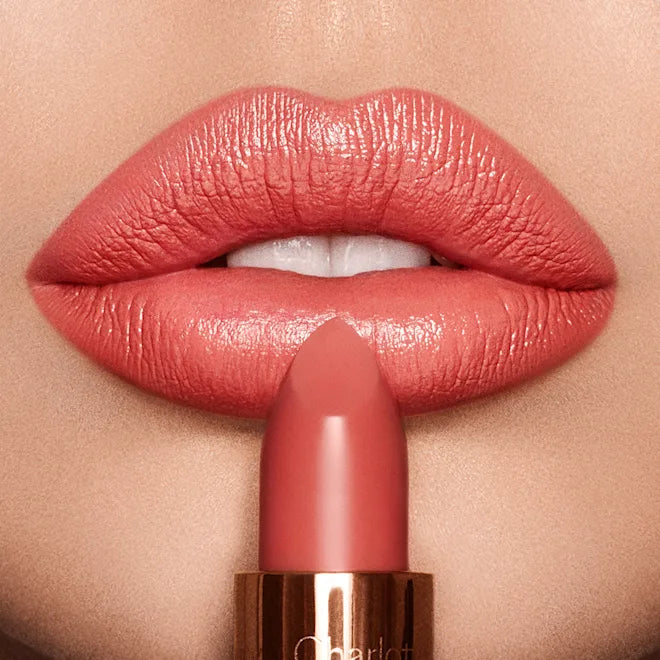 K.I.S.S.I.N.G Lipstick