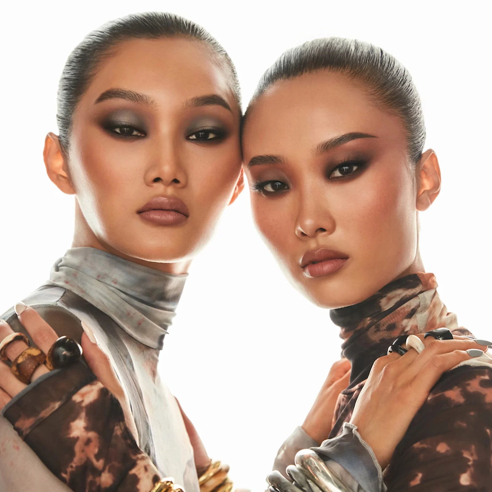 Major Dimension Eyeshadow Palette