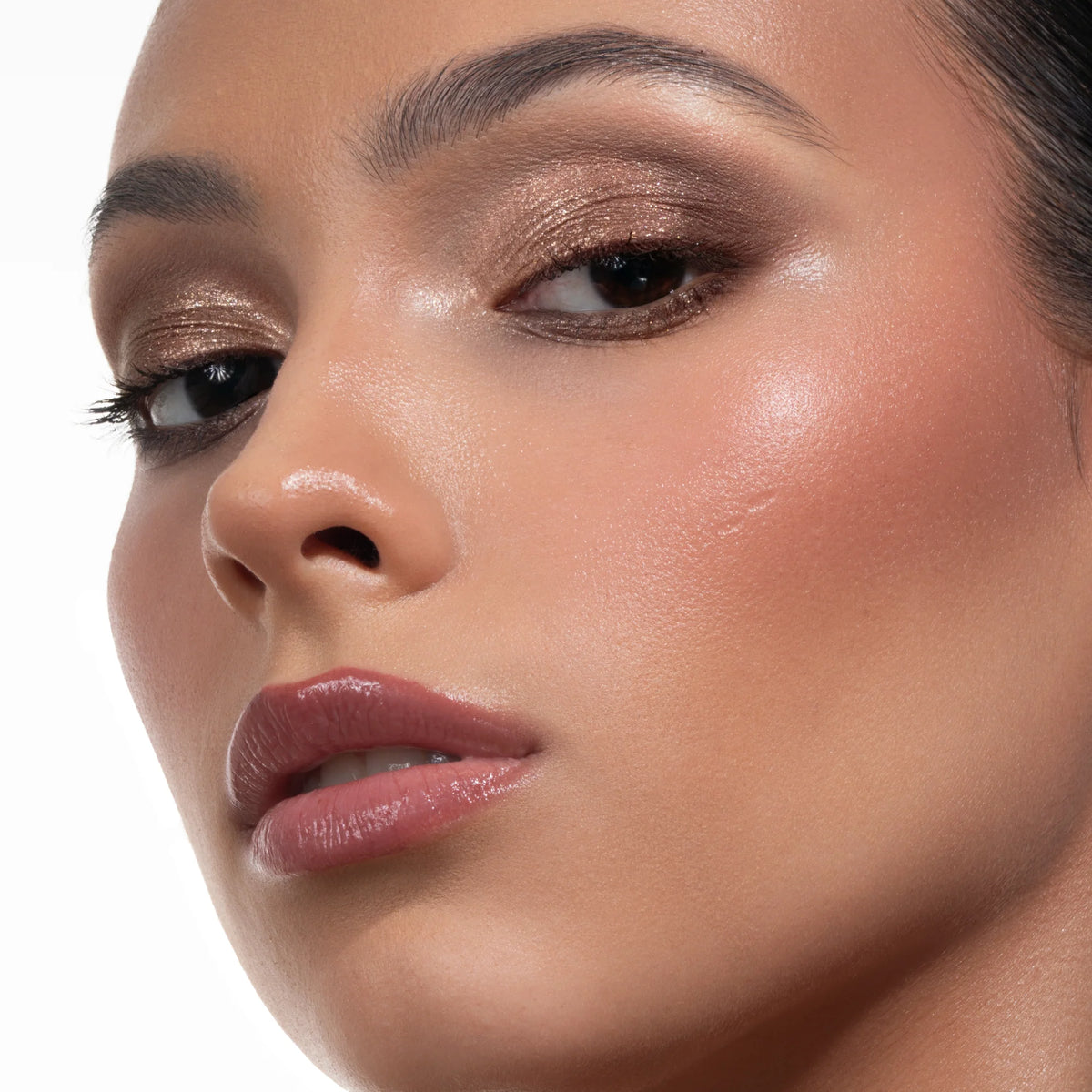 Luxe Glam Compact Quad Eyeshadow Palette