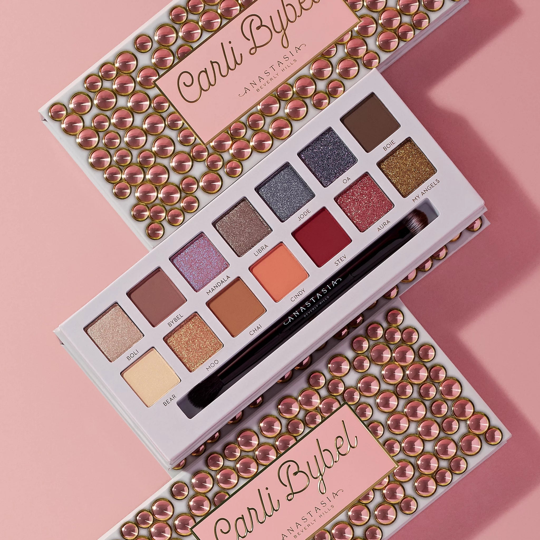 Carli Bybel Eyeshadow And Pressed Pigment Palette
