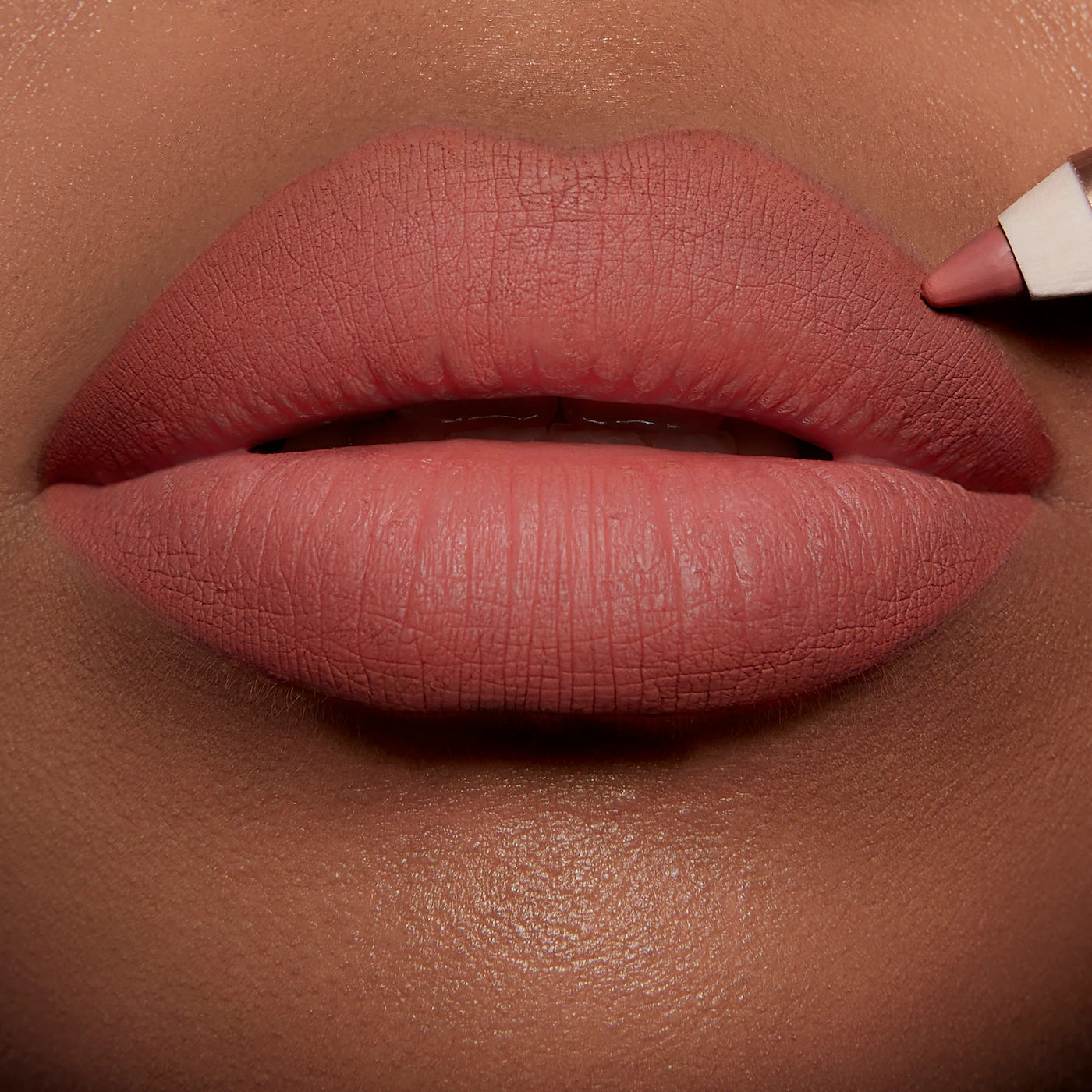 Lip Cheat Lip Liner